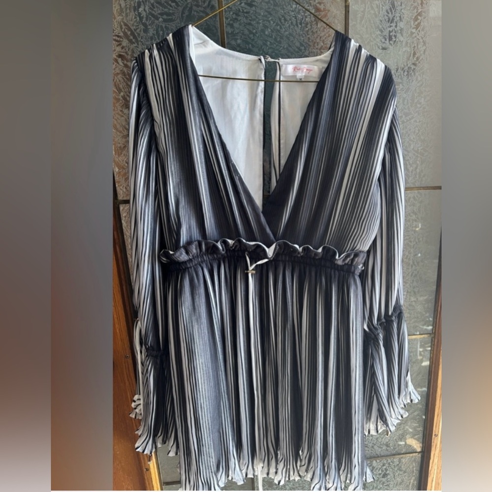 RED ROUGE ELEGANT BLACK & WHITE DRESS 20” PTP